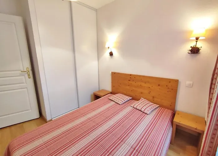 La Petite Ourse, T2, Centre Luchon, Wifi, Casier A Skis, Ascenseur, 4 Personnes